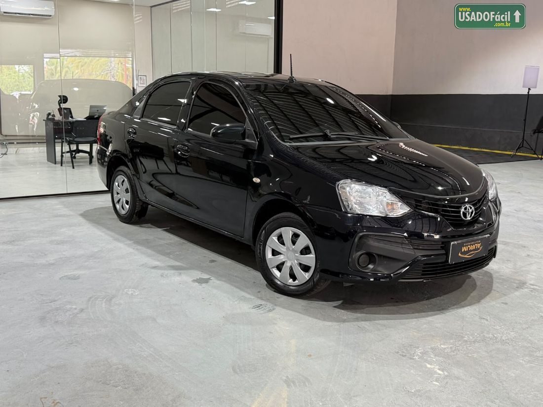 Toyota Etios Sedan X 1.5 Mecânico Flex — foto 2